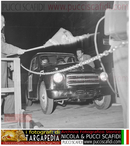 001 Fiat 500 C Russo - Nicolosi (1).jpg